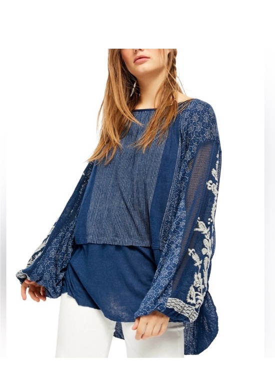 Free People Tops - Free People Indigo Dreams
Embroidered Linen Blend Tunic
Top